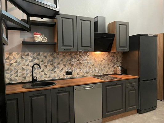 Продам трехкомнатную (3-комн.) квартиру, Автозаводская ул, 23с753, Москва г