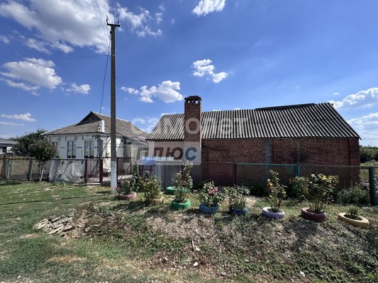 Продам дом, Длинный пер, 33, Анастасиевская ст-ца, 0 км от города