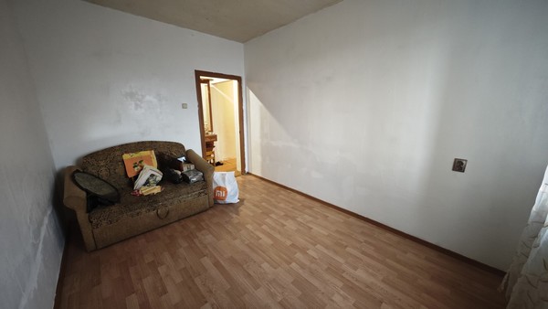 Продам трехкомнатную (3-комн.) квартиру, Вице-адмирала Падорина ул, 17, Североморск г