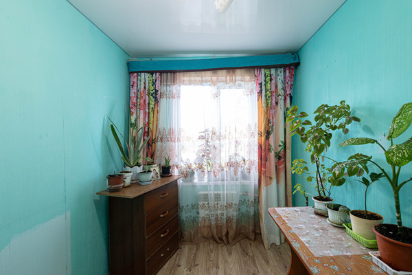 Продам двухкомнатную (2-комн.) квартиру, Красногвардейская ул, 36, Ханты-Мансийск г