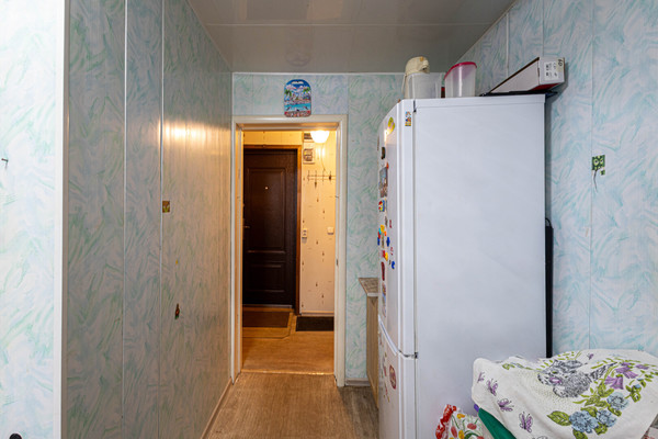 Продам двухкомнатную (2-комн.) квартиру, Красногвардейская ул, 36, Ханты-Мансийск г