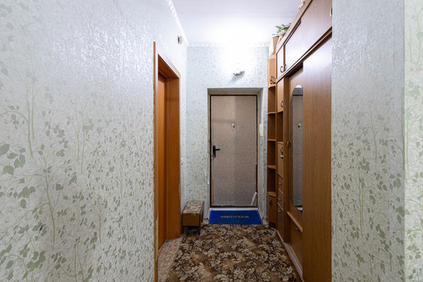 Продам трехкомнатную (3-комн.) квартиру, Сирина ул, 53, Ханты-Мансийск г