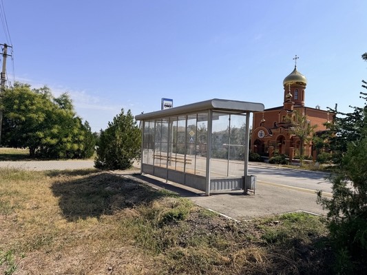 Продам двухкомнатную (2-комн.) квартиру, Центральная ул, 6, Полтавка с