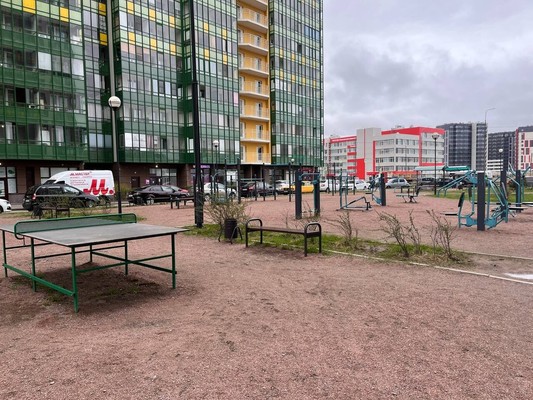 Продам однокомнатную (1-комн.) квартиру, Ручьевский пр-кт, 9, Мурино п