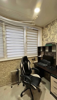 Продам однокомнатную (1-комн.) квартиру, Балаклавская ул, 135, Симферополь г