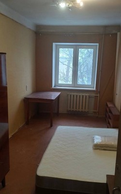 Продам двухкомнатную (2-комн.) квартиру, Ульянова Дмитрия ул, 8, Ялта г