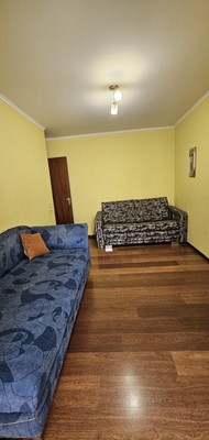 Продам двухкомнатную (2-комн.) квартиру, Павленко ул, 54, Симферополь г