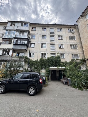 Продам двухкомнатную (2-комн.) квартиру, Киевская ул, 140, Симферополь г