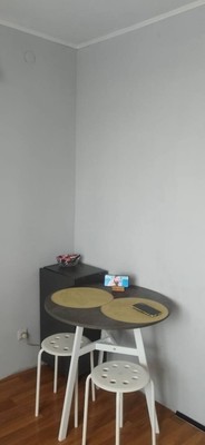 Продам трехкомнатную (3-комн.) квартиру, Пахотная ул, 3, Симферополь г