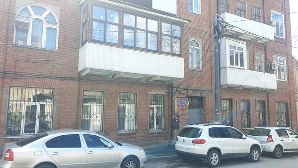 Продам многокомнатную квартиру, Баумана ул, 62, Ростов-на-Дону г