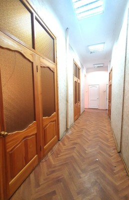 Продам многокомнатную квартиру, Баумана ул, 62, Ростов-на-Дону г
