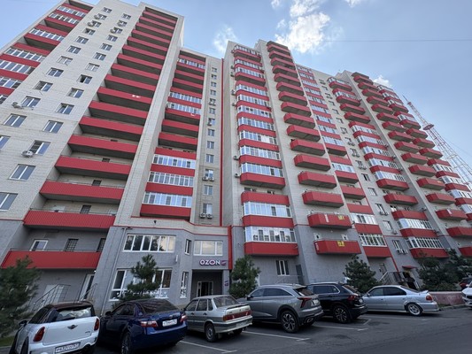 Продам двухкомнатную (2-комн.) квартиру, 1-я Баррикадная ул, 24, Ростов-на-Дону г