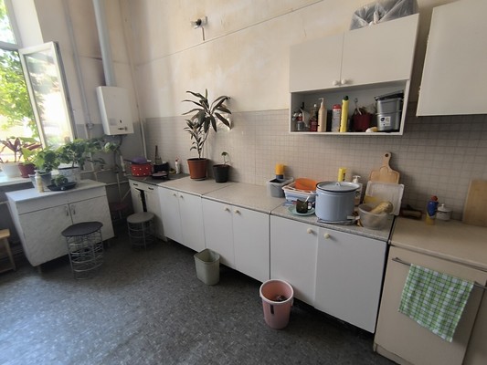 Продам комнату в 9-комн. квартире, Пушкинская ул, 48к41, Ростов-на-Дону г