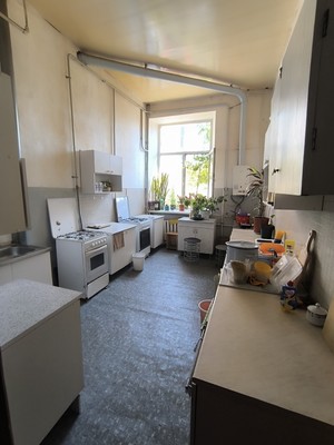 Продам комнату в 9-комн. квартире, Пушкинская ул, 48к41, Ростов-на-Дону г
