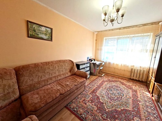 Сдам двухкомнатную (2-комн.) квартиру, Чапаева ул, 2/1, Тихорецк г