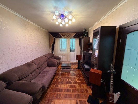 Продам двухкомнатную (2-комн.) квартиру, Чернышевского ул, 274, Нальчик г
