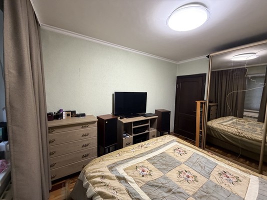 Продам двухкомнатную (2-комн.) квартиру, Чернышевского ул, 274, Нальчик г