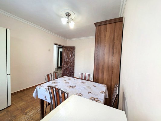 Продам трехкомнатную (3-комн.) квартиру, Тарчокова А.Б. ул, 85, Нарткала г