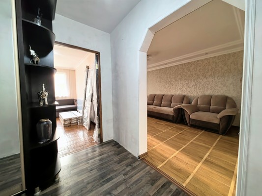Продам трехкомнатную (3-комн.) квартиру, Тарчокова А.Б. ул, 85, Нарткала г