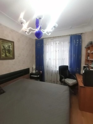 Продам трехкомнатную (3-комн.) квартиру, Клубная ул, 13, Ростов-на-Дону г