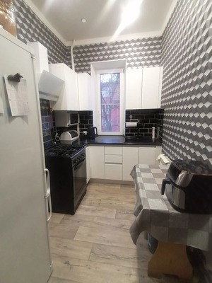 Продам трехкомнатную (3-комн.) квартиру, Клубная ул, 13, Ростов-на-Дону г