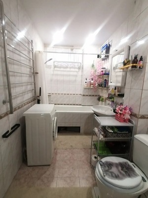 Продам трехкомнатную (3-комн.) квартиру, Клубная ул, 13, Ростов-на-Дону г