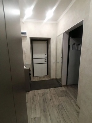 Продам трехкомнатную (3-комн.) квартиру, Клубная ул, 13, Ростов-на-Дону г