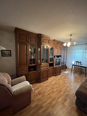 Продам двухкомнатную (2-комн.) квартиру, 30 лет Победы ул, 27, Волгодонск г