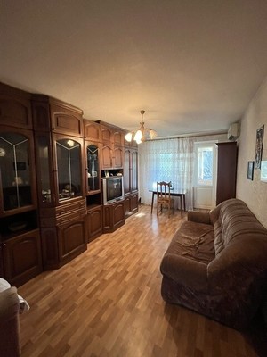 Продам двухкомнатную (2-комн.) квартиру, 30 лет Победы ул, 27, Волгодонск г