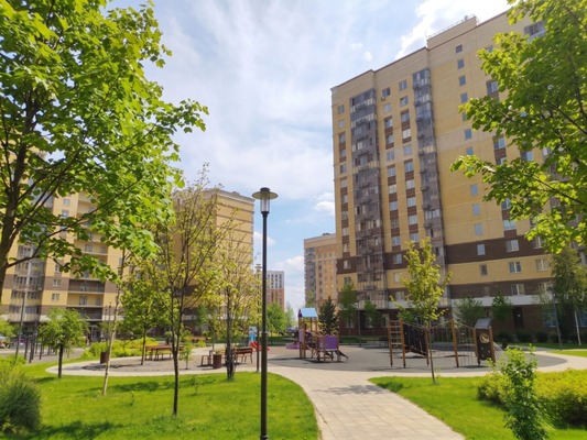 Продам двухкомнатную (2-комн.) квартиру, Остафьевское ш, 14к1, Щербинка г