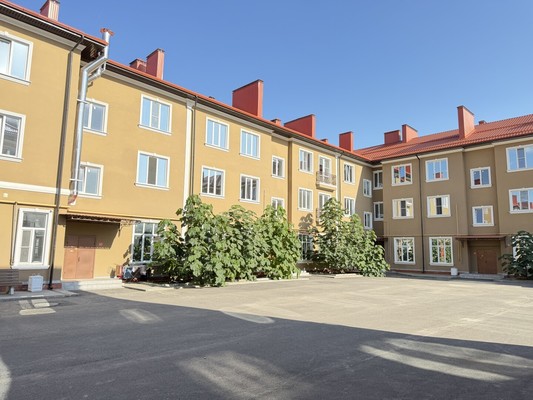 Продам однокомнатную (1-комн.) квартиру, Олимпийский б-р, 1, Баксан г
