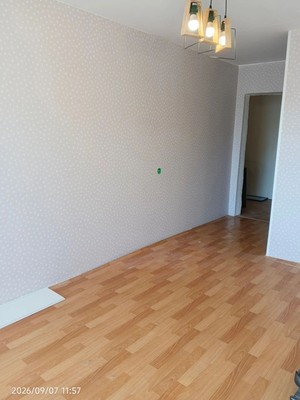 Продам двухкомнатную (2-комн.) квартиру, Западный проезд, 12, имени Свердлова гп