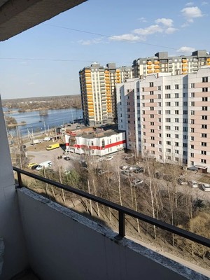 Продам двухкомнатную (2-комн.) квартиру, Западный проезд, 12, имени Свердлова гп