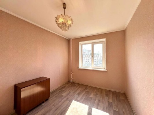 Продам многокомнатную квартиру, Весны ул, 5, Красноярск г
