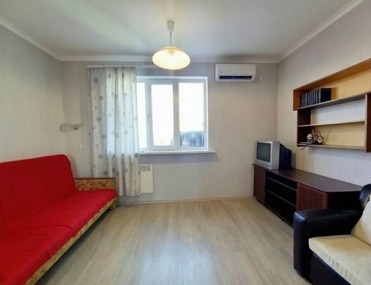 Продам однокомнатную (1-комн.) квартиру, Шишкина ул, 1к81, Ростов-на-Дону г