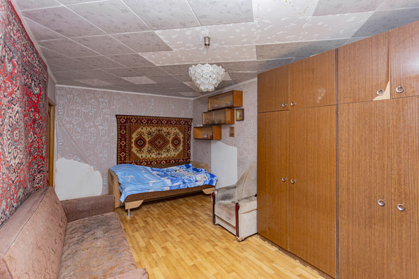 Продам однокомнатную (1-комн.) квартиру, Ореховый б-р, 39к2, Москва г