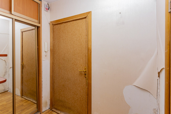 Продам однокомнатную (1-комн.) квартиру, Ореховый б-р, 39к2, Москва г