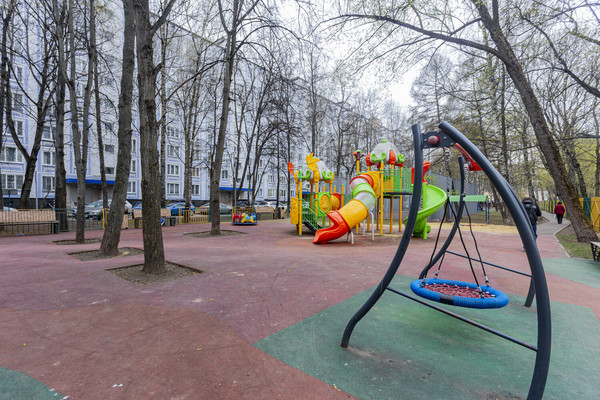 Продам однокомнатную (1-комн.) квартиру, Ореховый б-р, 39к2, Москва г