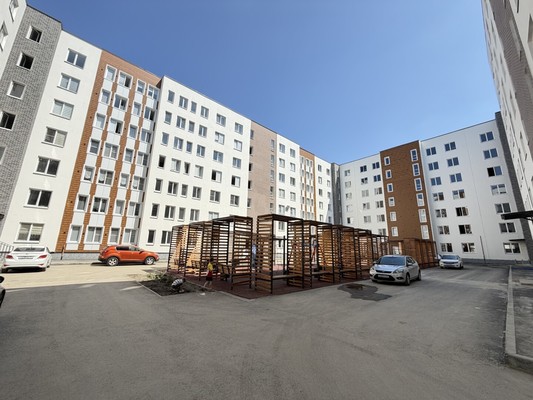 Продам двухкомнатную (2-комн.) квартиру, Кабардинская ул, 222к4, Нальчик г