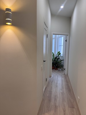 Продам двухкомнатную (2-комн.) квартиру, Ирландская ул, 4к1, Раево д
