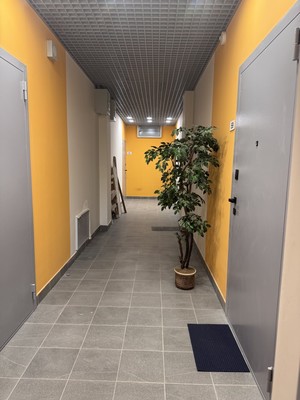 Продам двухкомнатную (2-комн.) квартиру, Ирландская ул, 4к1, Раево д