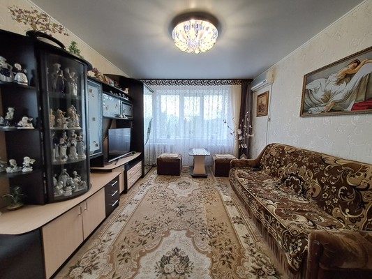 Продам однокомнатную (1-комн.) квартиру, Строителей пр-кт, 8в, Волгодонск г