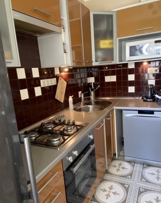 Продам двухкомнатную (2-комн.) квартиру, Зорге ул, 27/4, Ростов-на-Дону г