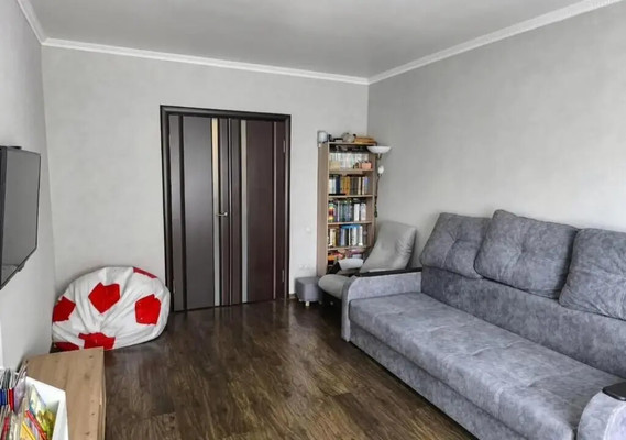 Продам двухкомнатную (2-комн.) квартиру, Зорге ул, 27/4, Ростов-на-Дону г