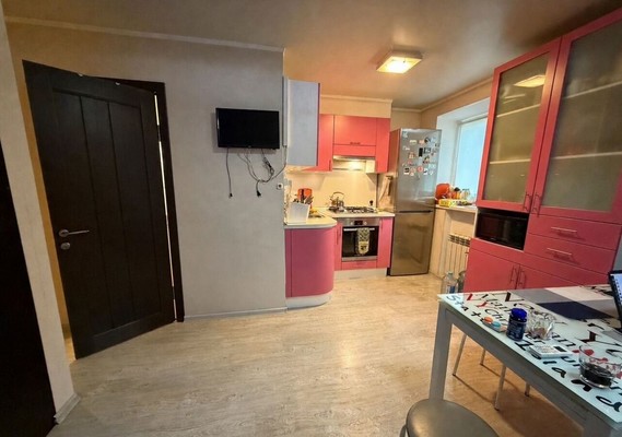 Продам однокомнатную (1-комн.) квартиру, Стачки пр-кт, 221, Ростов-на-Дону г