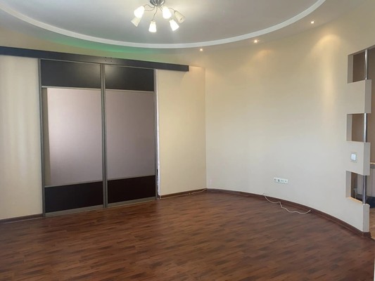 Продам однокомнатную (1-комн.) квартиру, Гризодубовой ул, 21/59, Ростов-на-Дону г