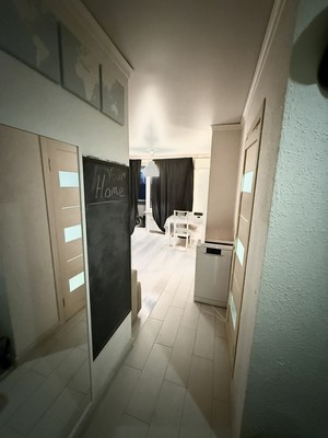 Продам двухкомнатную (2-комн.) квартиру, Есенинский б-р, 3, Москва г