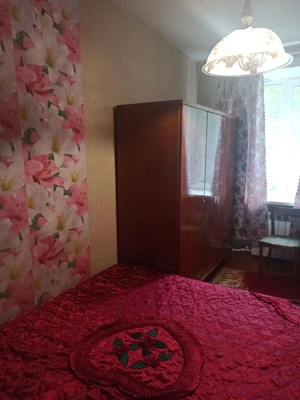 Сдам двухкомнатную (2-комн.) квартиру, Ломоносова ул, 12а, Волхов г