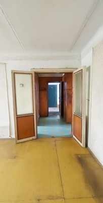 Продам трехкомнатную (3-комн.) квартиру, Пограничная ул, 19, Находка г