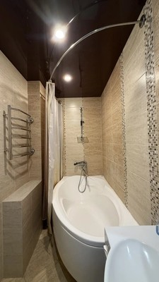 Продам трехкомнатную (3-комн.) квартиру, им. Героя Аверкиева А.А. ул, 14, Краснодар г